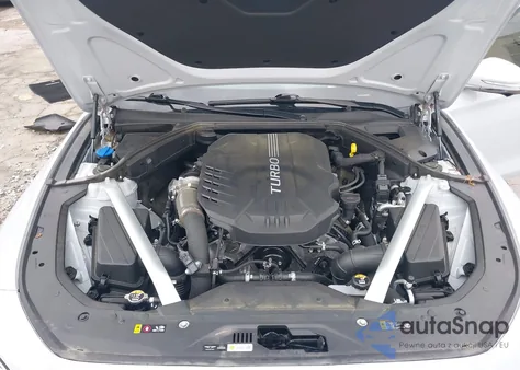 2022 Genesis G70 3.3T Rwd z USA, uszkodzony, nr VIN KMTG54TE7NU098749